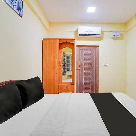 Super Hotel O Airport Road Coimbatore Exteriör bild
