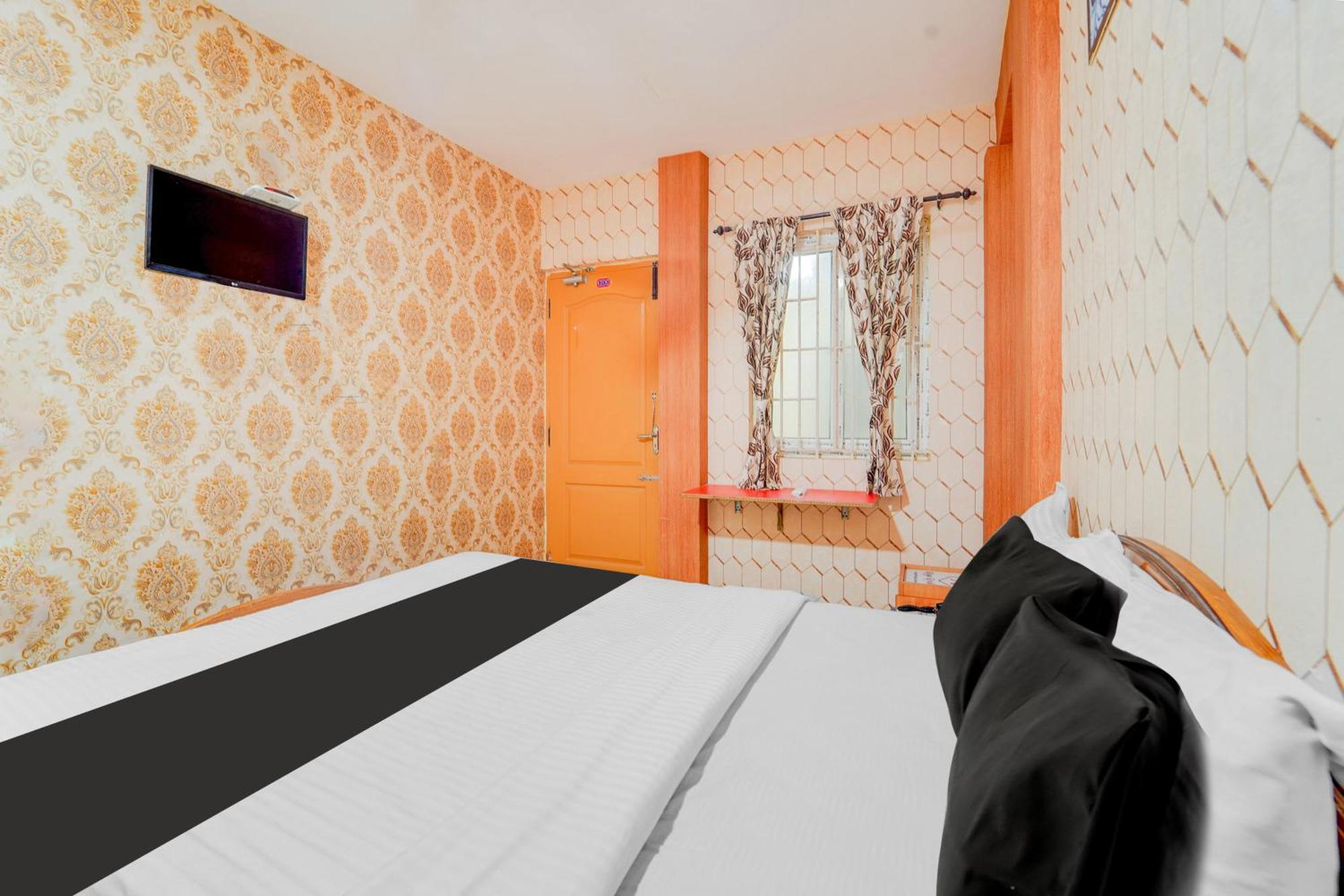 Super Hotel O Airport Road Coimbatore Exteriör bild